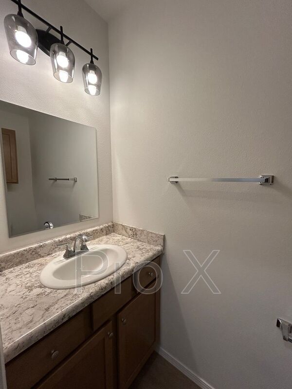 Photo - 2806 W Mockingbird Ln