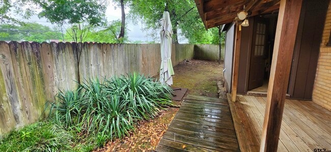 Photo - 539 Williams Ct