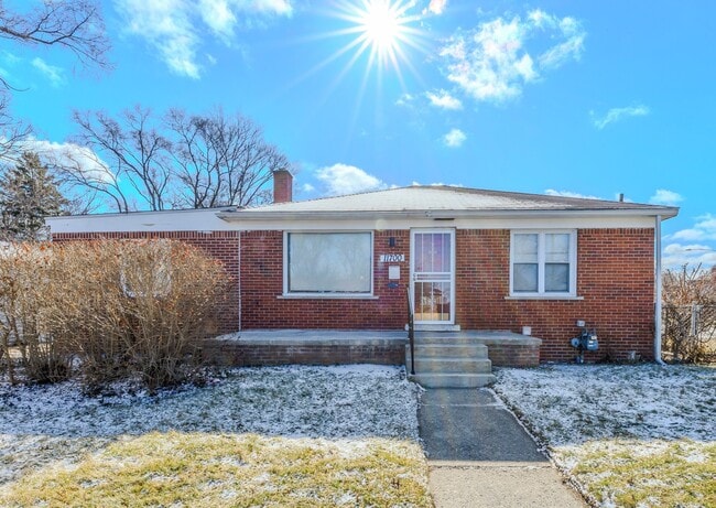 Building Photo - 11700 Engleside St