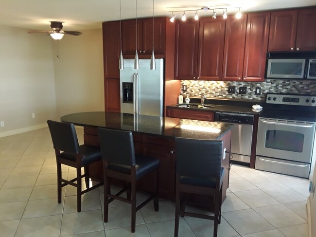 Photo - 2881 NE 32nd St Unit 118