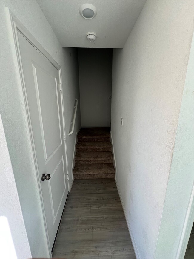 Photo - 520 Commander Abbott Dr