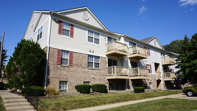 Photo - Vantage Pointe Apartments