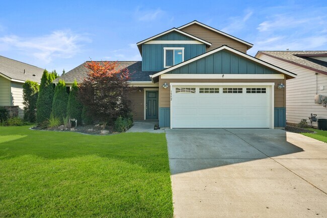 Building Photo - 1952 W Yaquina Dr Rental