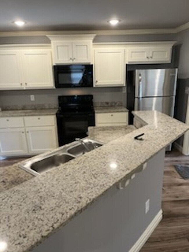 Photo - 3 bedroom Duplex