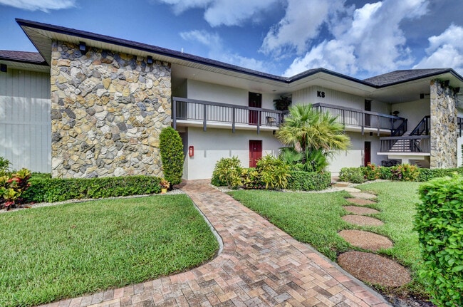 Building Photo - 620 Greensward Ln Unit 202-Ks
