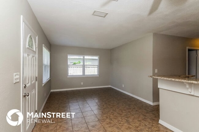 Photo - 4601 W Paxton Ave