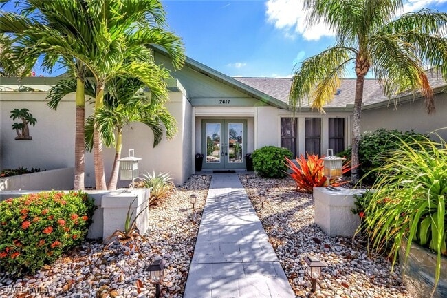 Building Photo - 2617 SE 23rd Ave