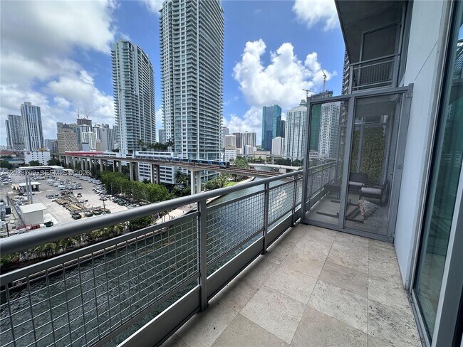 Photo - 690 SW 1st Ct Unit 1213