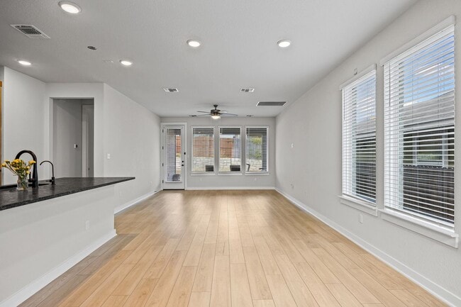 Photo - 12702 Autumn Bird Trce