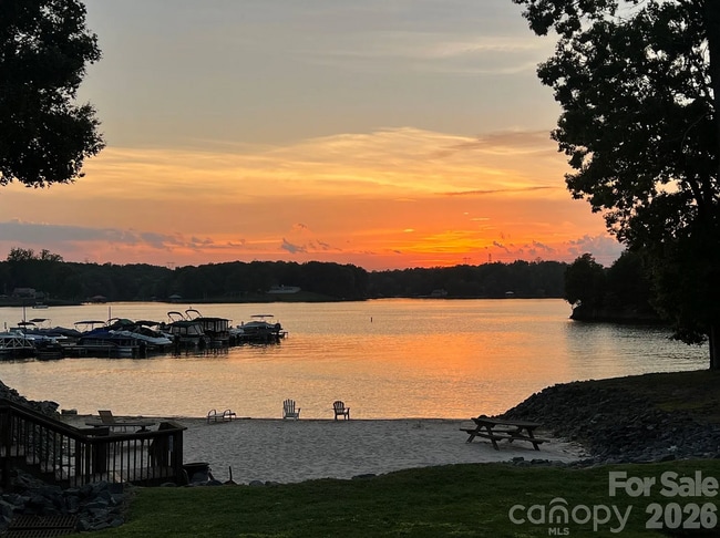 Photo - 13820 Queens Harbor Rd