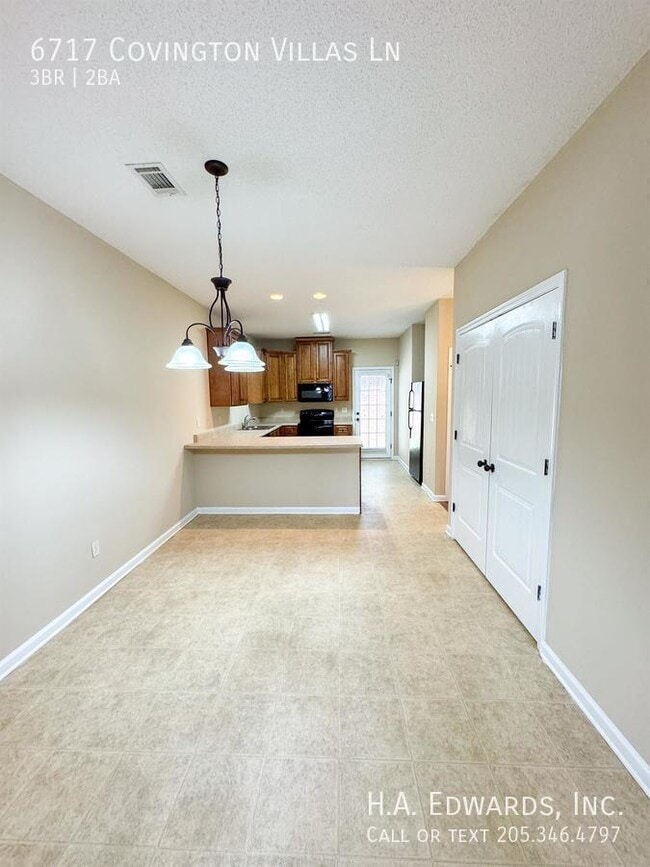 Photo - 6717 Covington Villas Ln