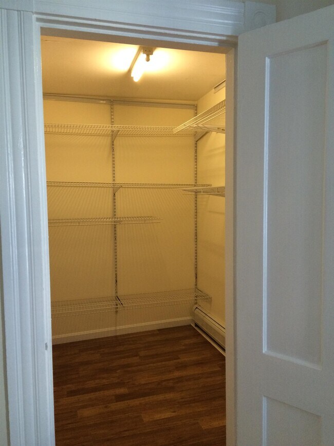 Photo - 108 Alsace St