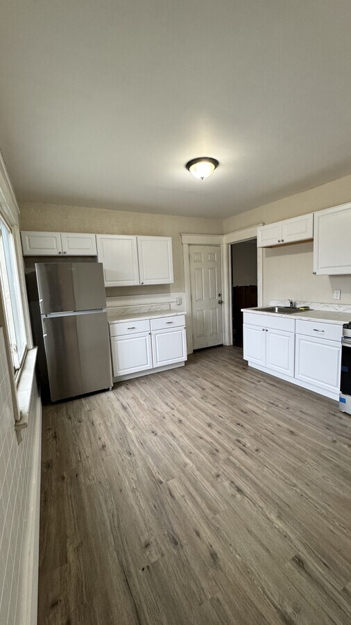 Photo - 1109 Wolf St