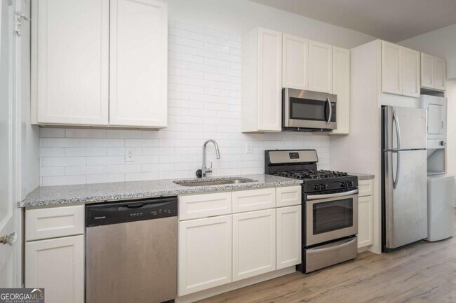 Photo - 600 Parkway Dr NE Unit 3