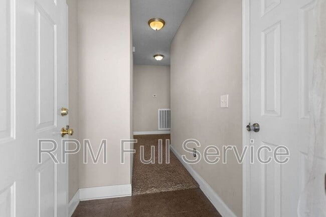 Photo - 3013 Clare Ave