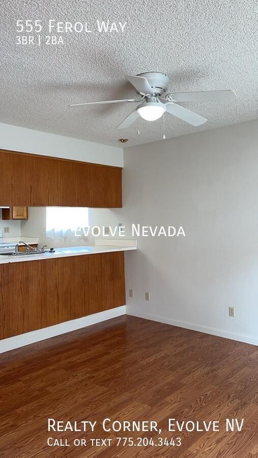 Photo - 555 Ferol Way