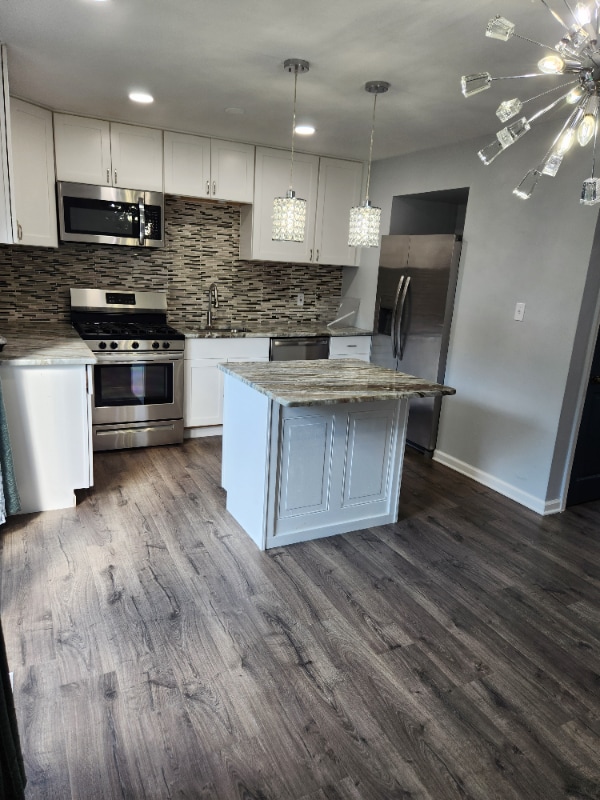 Photo - 4883 Melbourne Rd