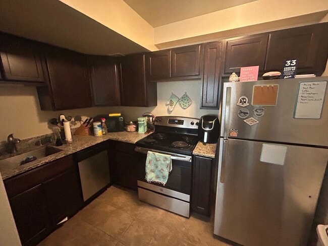 Photo - 1029 E Knapp St