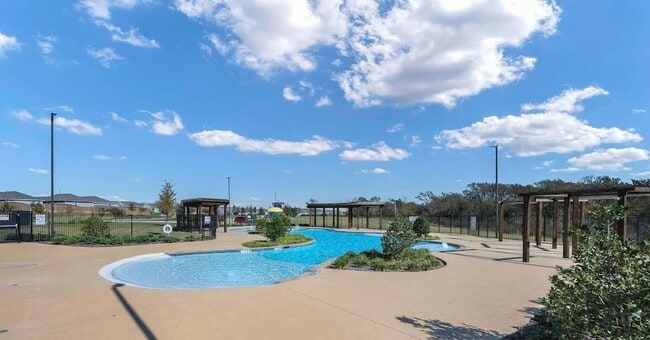 Photo - 1816 Barrie Wy