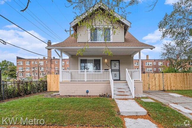 Building Photo - 208 Hill Ave Rental