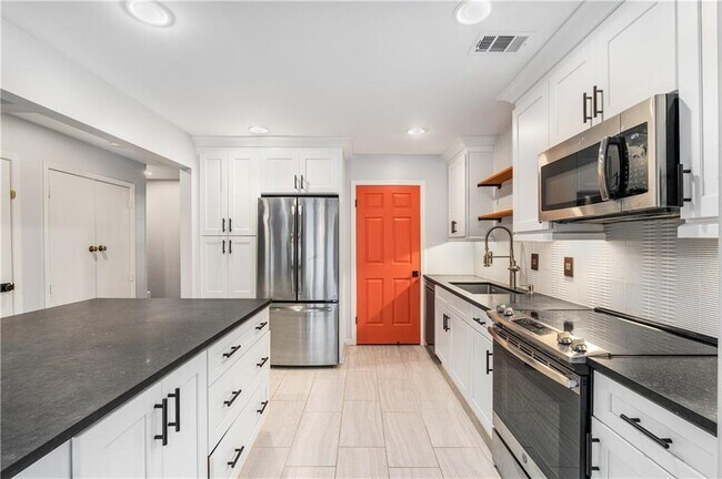 Photo - 2751 Farmstead Rd