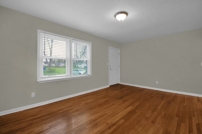 Photo - 3 Bedroom Home For Rent