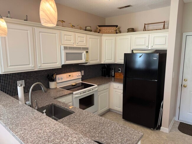 Photo - 248 Sun Colony Blvd