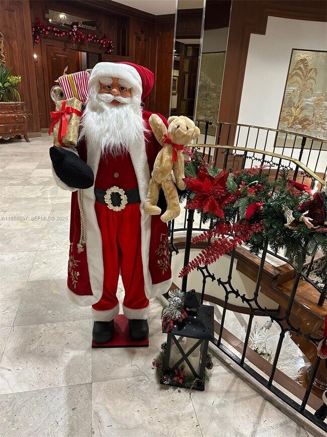 Photo - 6039 Collins Ave Unidad 505