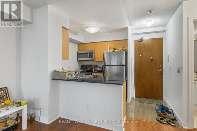 Photo - 31 Bales Ave Unit 908