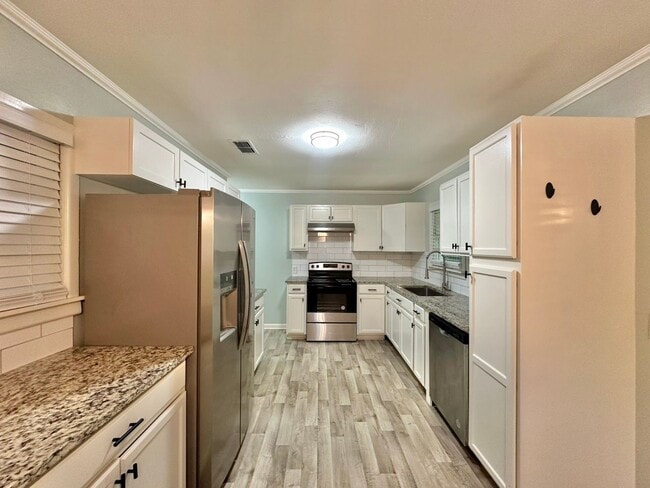 Photo - Updated 3-Bedroom Home Near TJC & Medical District!