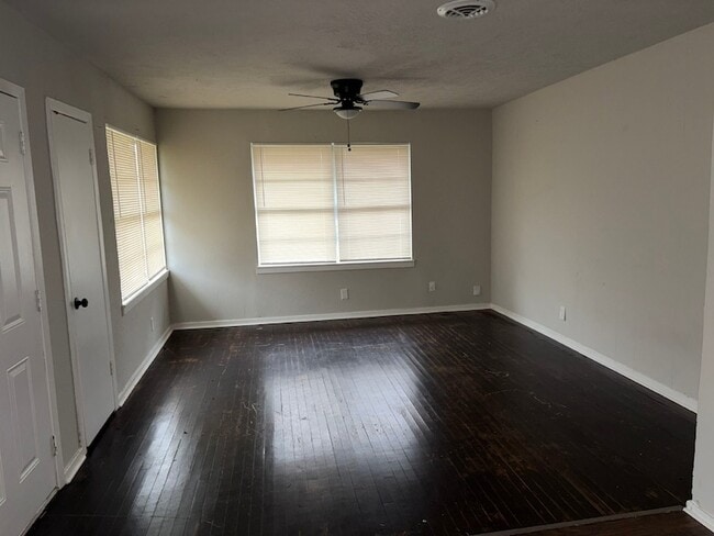 Photo - 6122 Glenhurst Dr