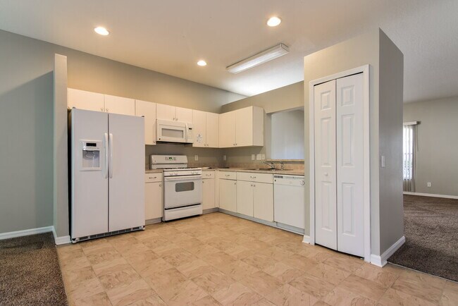 Photo - 15819 Stags Leap Dr