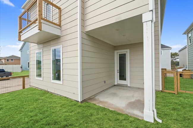 Photo - 9602 Valeca Dr