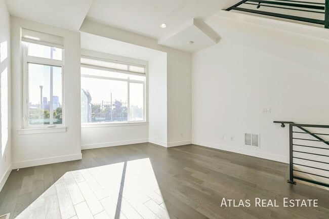 Photo - 2016 N Bryant St Unit 104