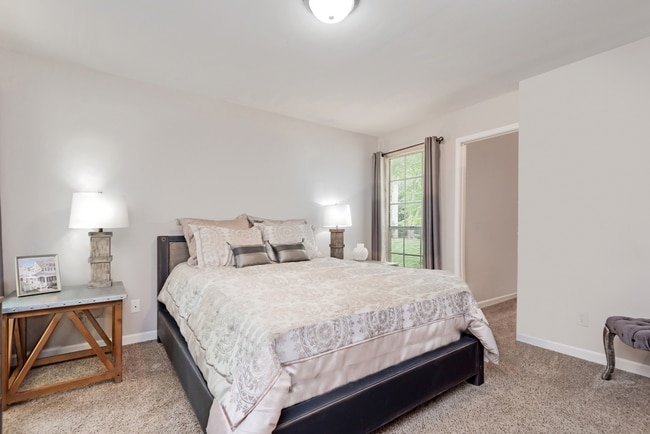 Steeplechase Apartment Homes