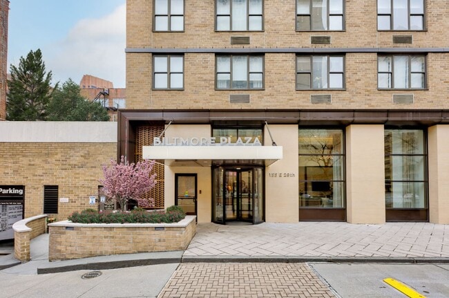 Photo - Biltmore Plaza