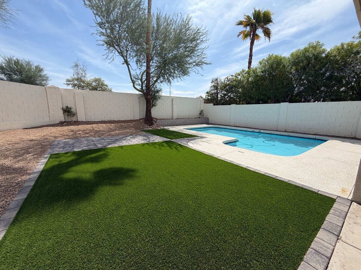 Photo - 13281 N 93rd Way
