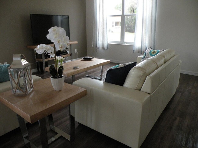 Building Photo - 10220 W Waterlander Lp Unit ID1472659P