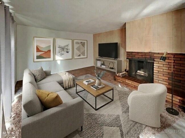 Building Photo - 705 NE 108th Ave