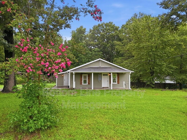 Photo - 10317 NC 42