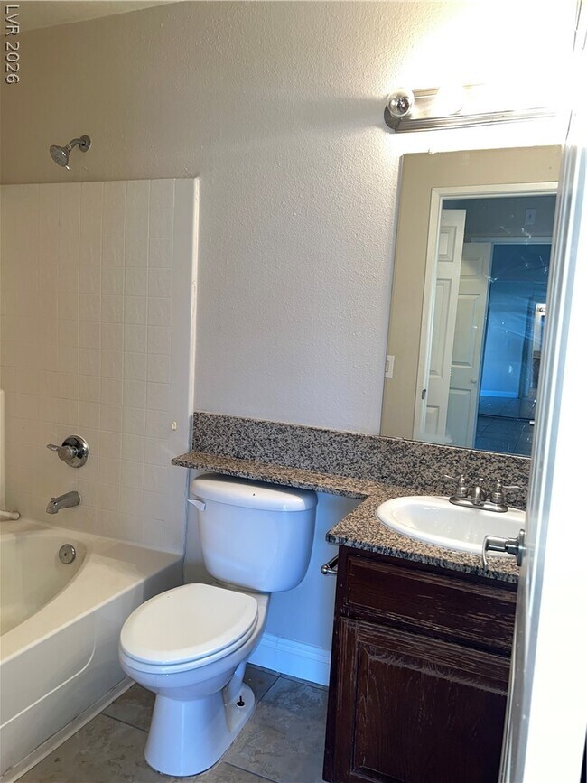 Photo - 5154 S Jones Blvd Unit 103