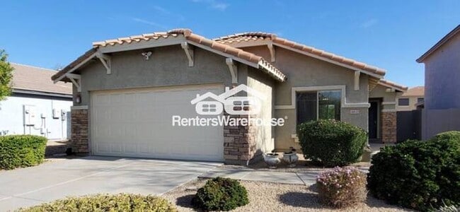 Building Photo - Surprise Farms Looking for perfect. It's h... Rental