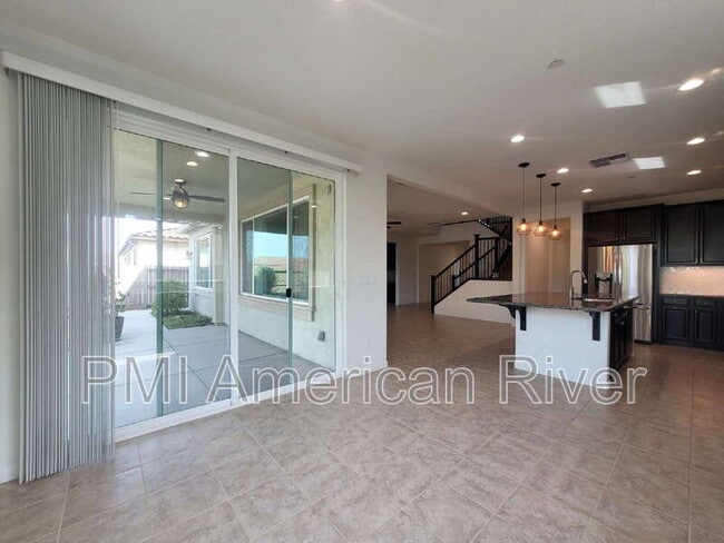 Photo - 708 Gentle Breeze Wy