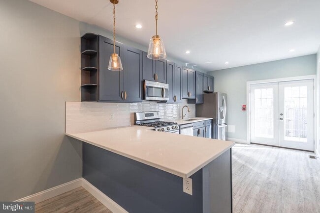 Building Photo - 3030 W Girard Ave Unit 1