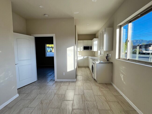 Photo - 5209 Olive Dr Unit 2