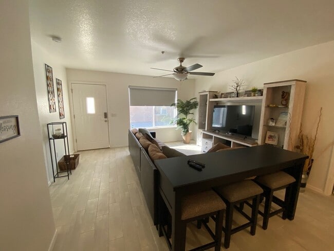 Photo - PALI3045 Unit 101