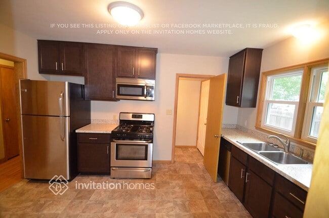 Photo - 3058 NE Stinson Blvd