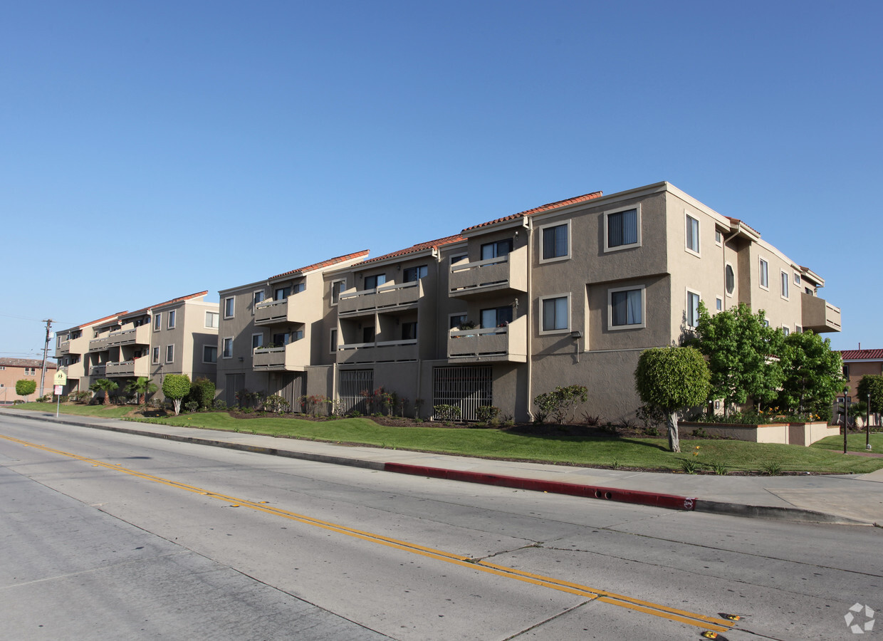 166th Street Apartments - 166th Street Apartments