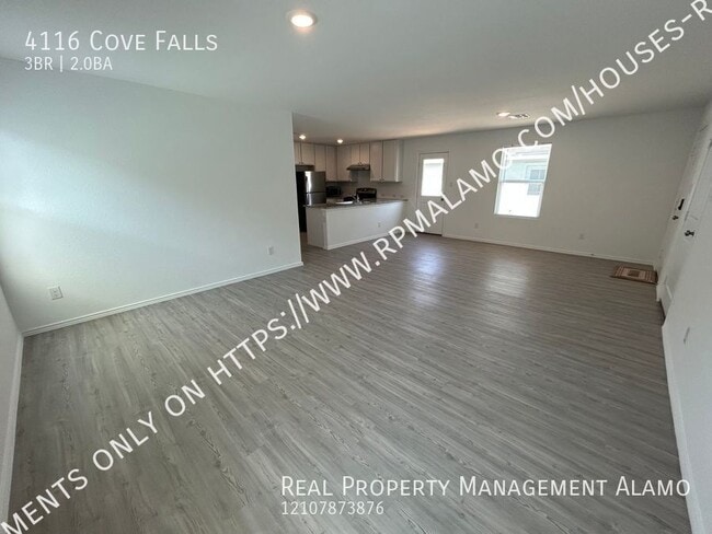 Photo - 4116 Cove Fls