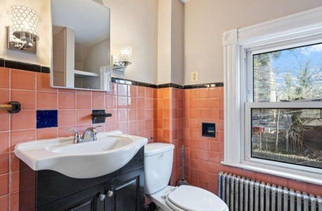 Photo - 34 Cumberland Ave Unit B